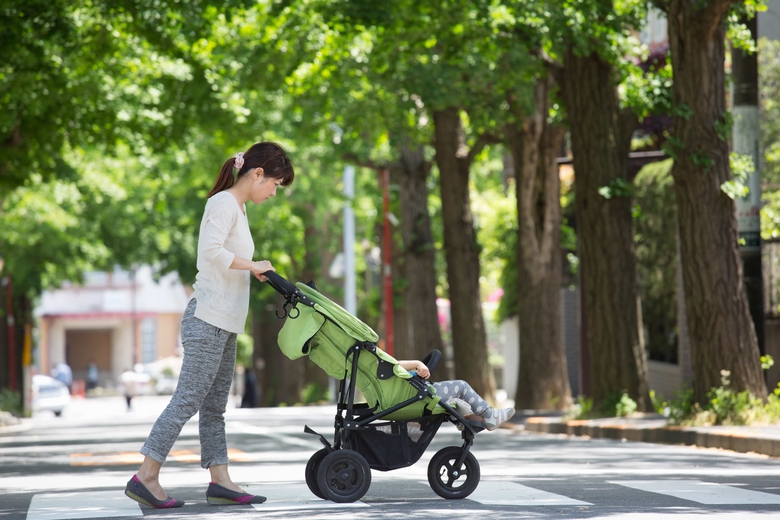 ベビーカーを押してお買い物する際の注意点は？