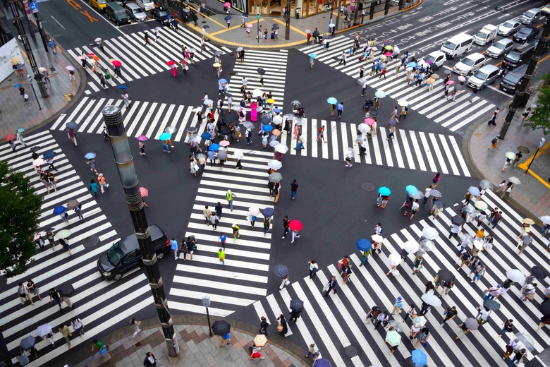 【屋外】で地震にあったときにとるべき行動