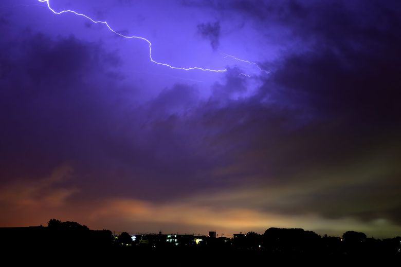 雷雲