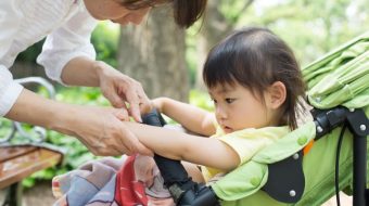 子どもが虫に刺されたらどうする？