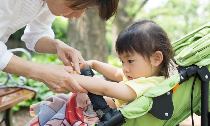 子どもが虫に刺されたらどうする？