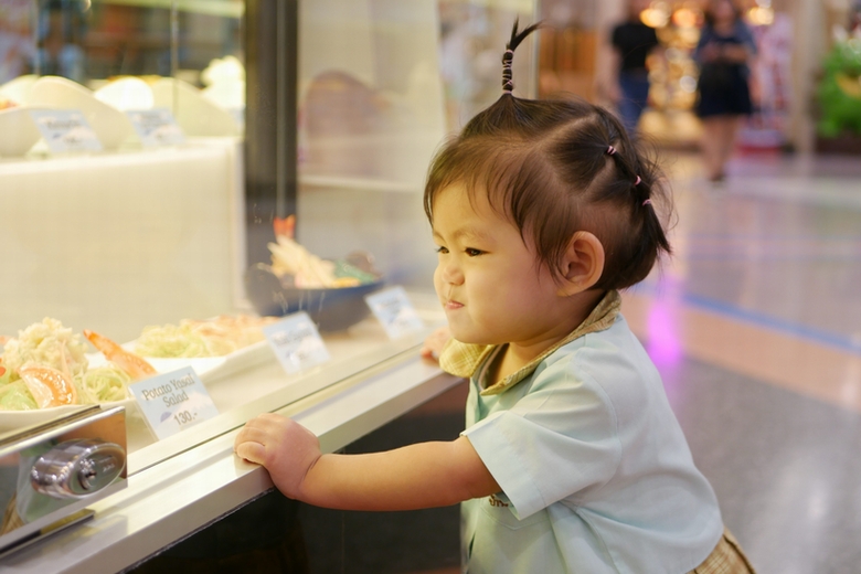 赤ちゃんの外食デビューはいつから？